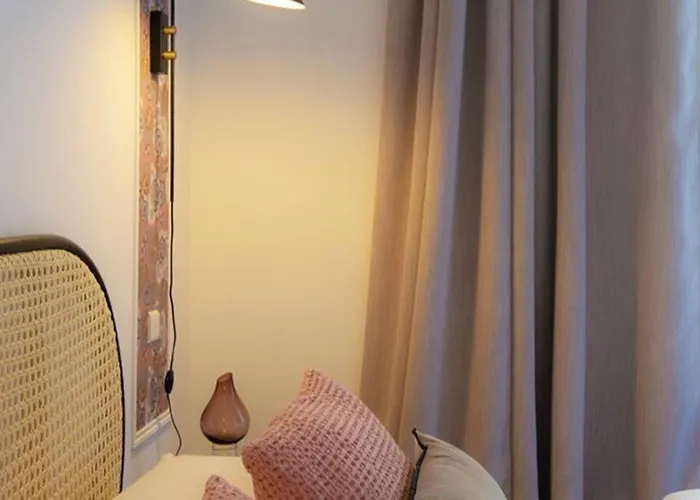 Romantic Flat In The Heart Of The City